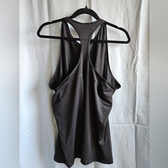 G175. Nike Pro Dri-Fit High Neck Running Singlet Tank in Black - Size XL - Picture 2 of 4